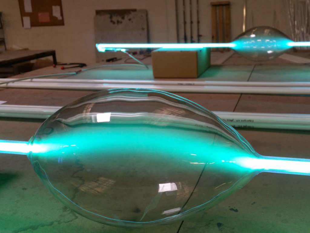 LE NEON EST DE RETOUR! Voici des exemples de réalisations faites avec