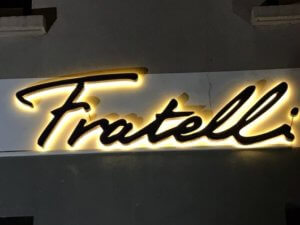 Enseignes Lyon- Fratelli Confluence Enseignes Rétro-éclairée