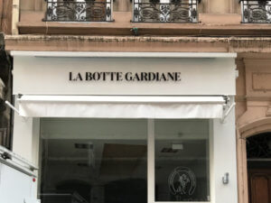 Enseigne Lyon- Lettres découpées - SES Grigny- Rhône