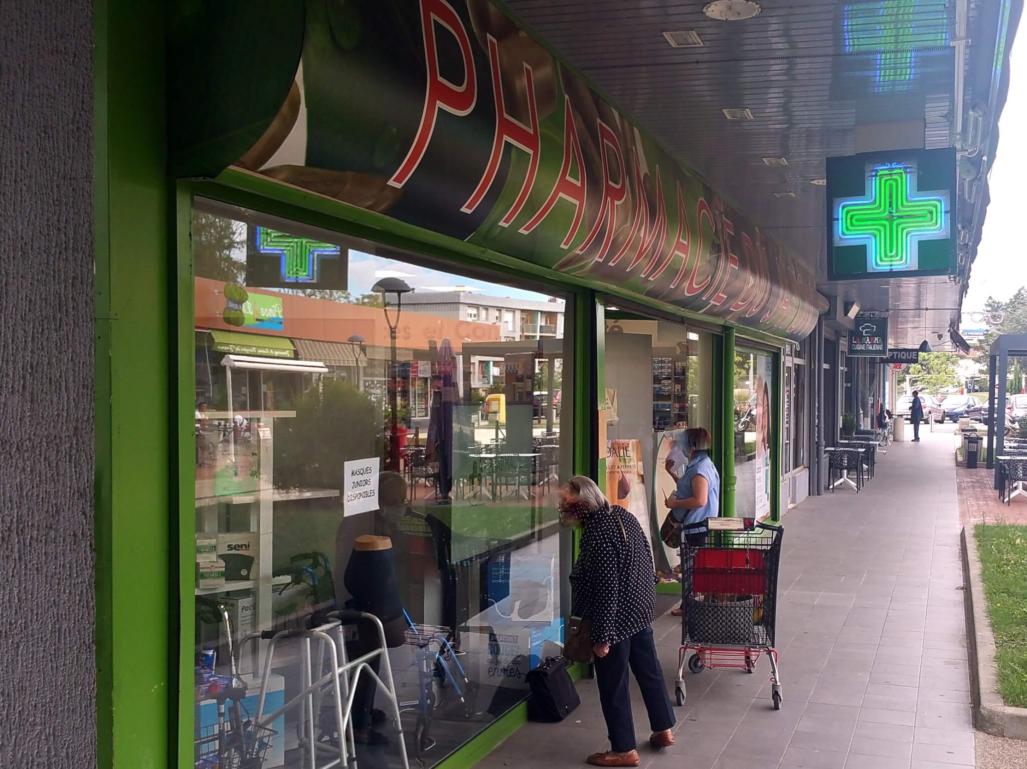 Pharmacie du Jayon avant changement enseignes